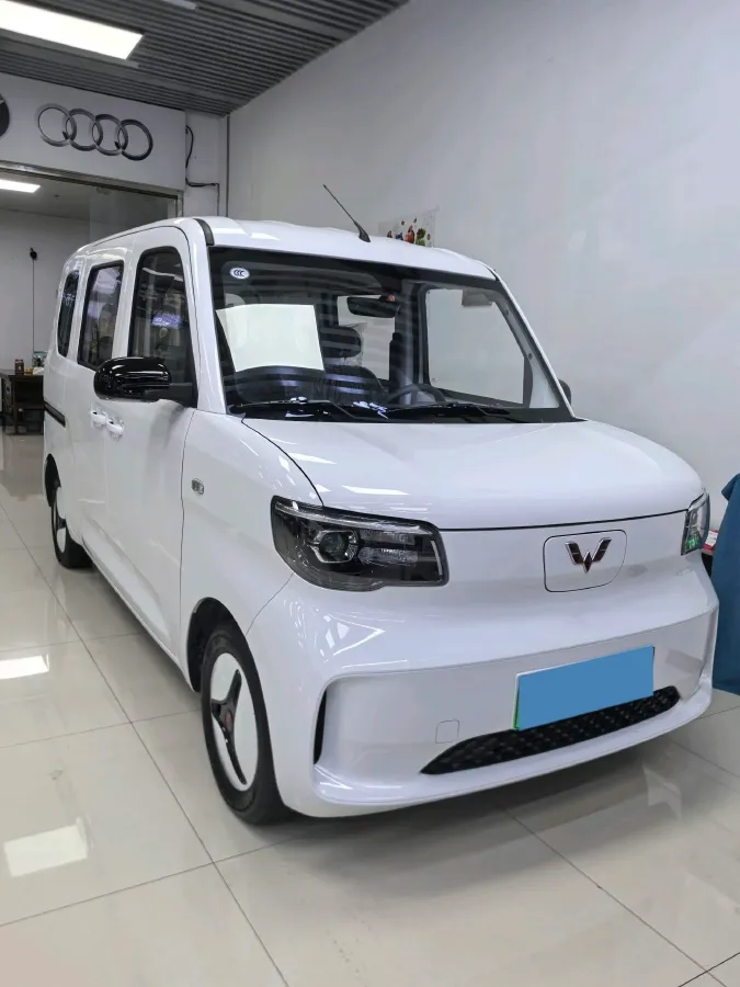 2025 WuLing ZhiGuang BEV 17.7KWH,autocango,china used car exporter,china ev exporter,chinese used car exporter,chinese used ev exporter