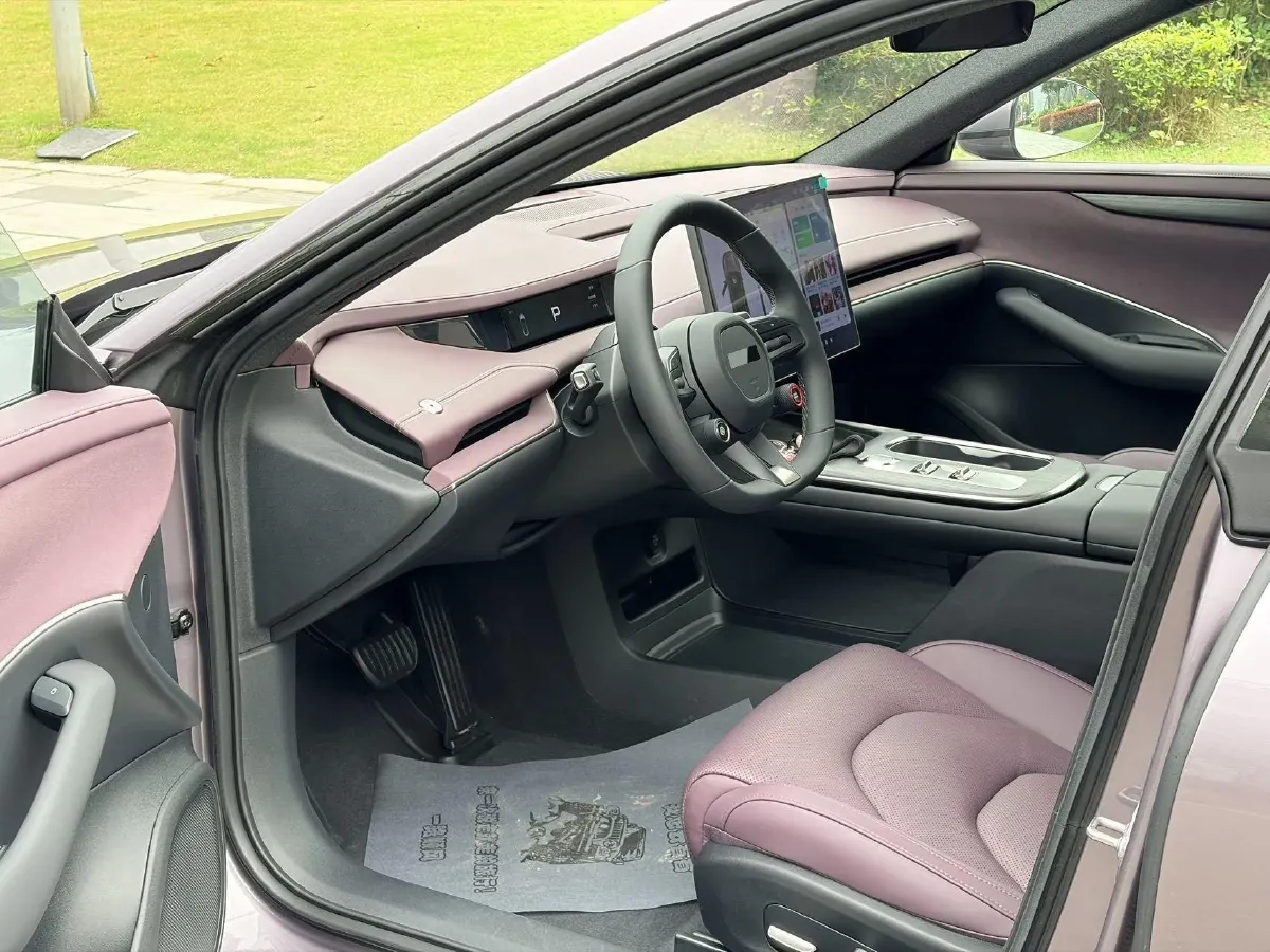 2024 MI SU7 BEV 73.6KWH,autocango,china used car exporter,china ev exporter,chinese used car exporter,chinese used ev exporter