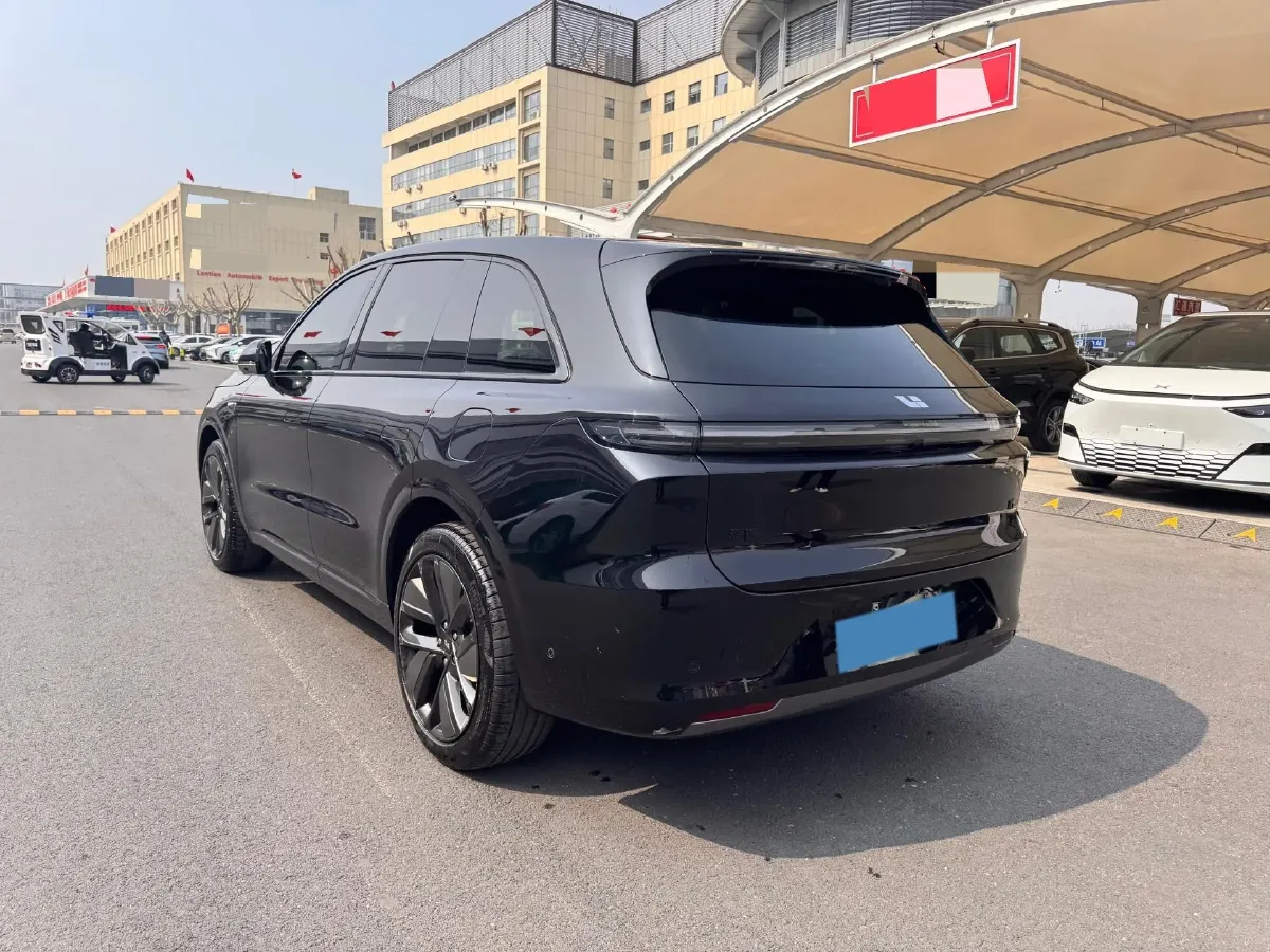 2024 Li L6 Range Extended 154HP L4 REEV 36.8KWH,autocango,china used car exporter,china ev exporter,chinese used car exporter,chinese used ev exporter