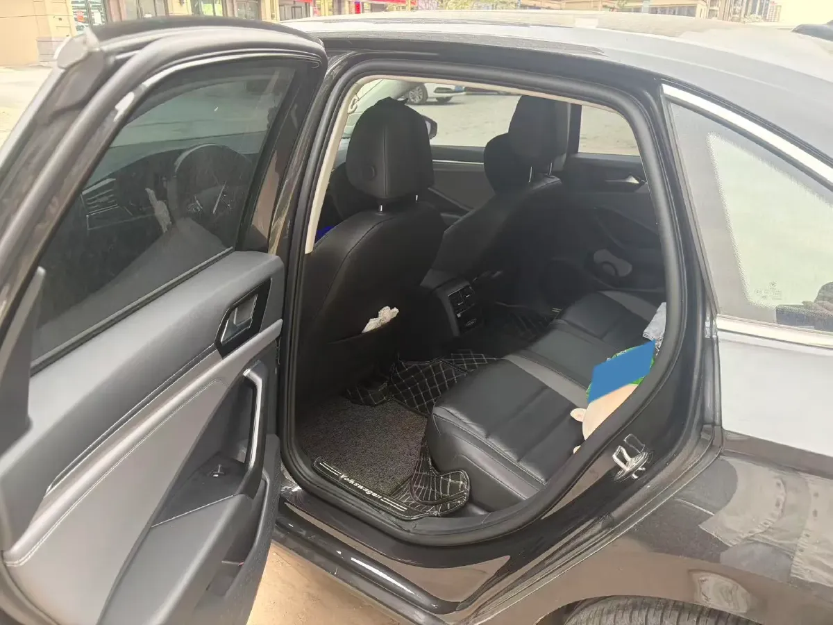 2021 Volkswagen Sagitar 1.2T 116HP L4 7DCT,autocango,china used car exporter,china ev exporter,chinese used car exporter,chinese used ev exporter