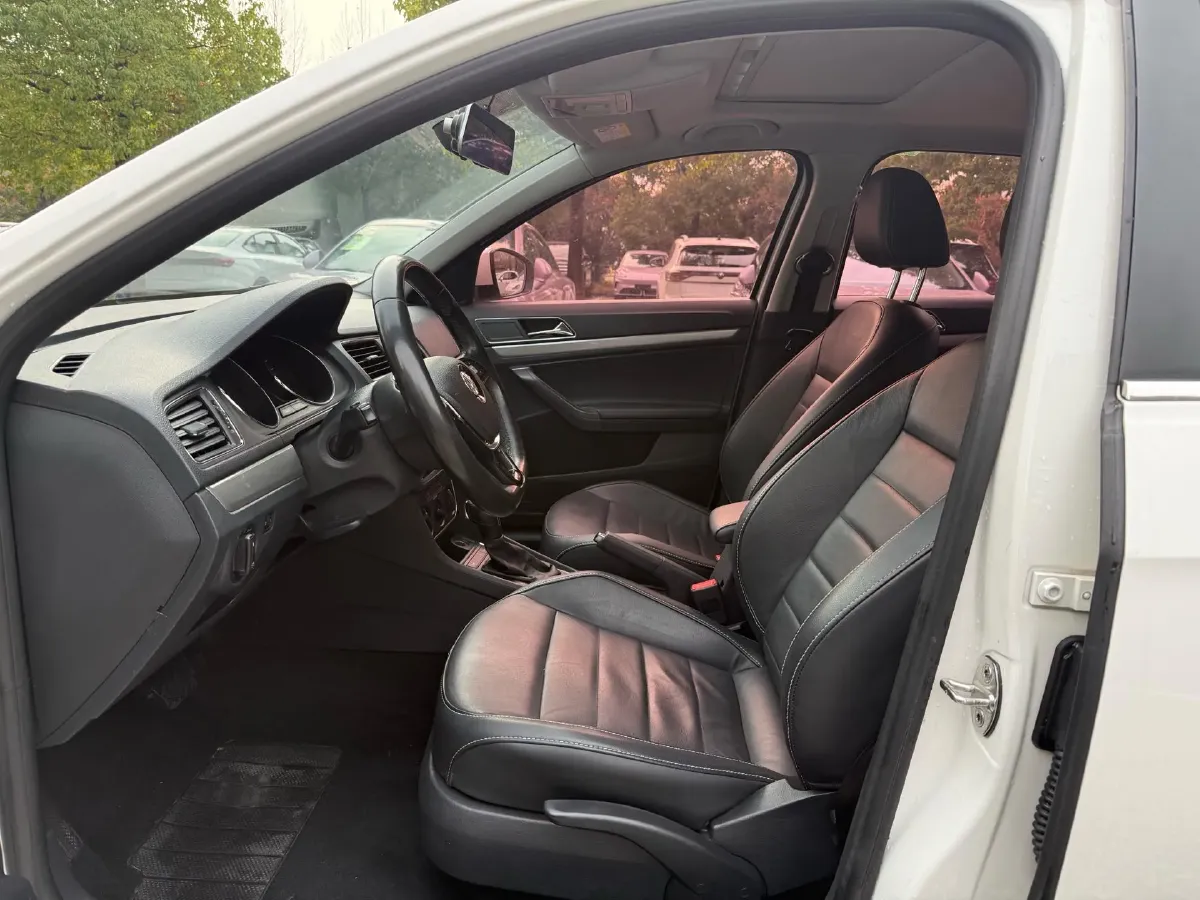 2017 Buick Excelle 1.5L 114HP L4 6AT,autocango,china used car exporter,china ev exporter,chinese used car exporter,chinese used ev exporter