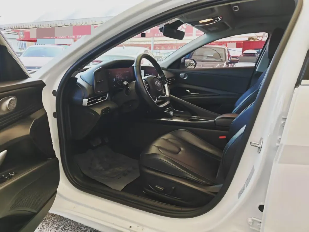 2021 Hyundai Elantra 1.5L 115HP L4 CVT,autocango,china used car exporter,china ev exporter,chinese used car exporter,chinese used ev exporter