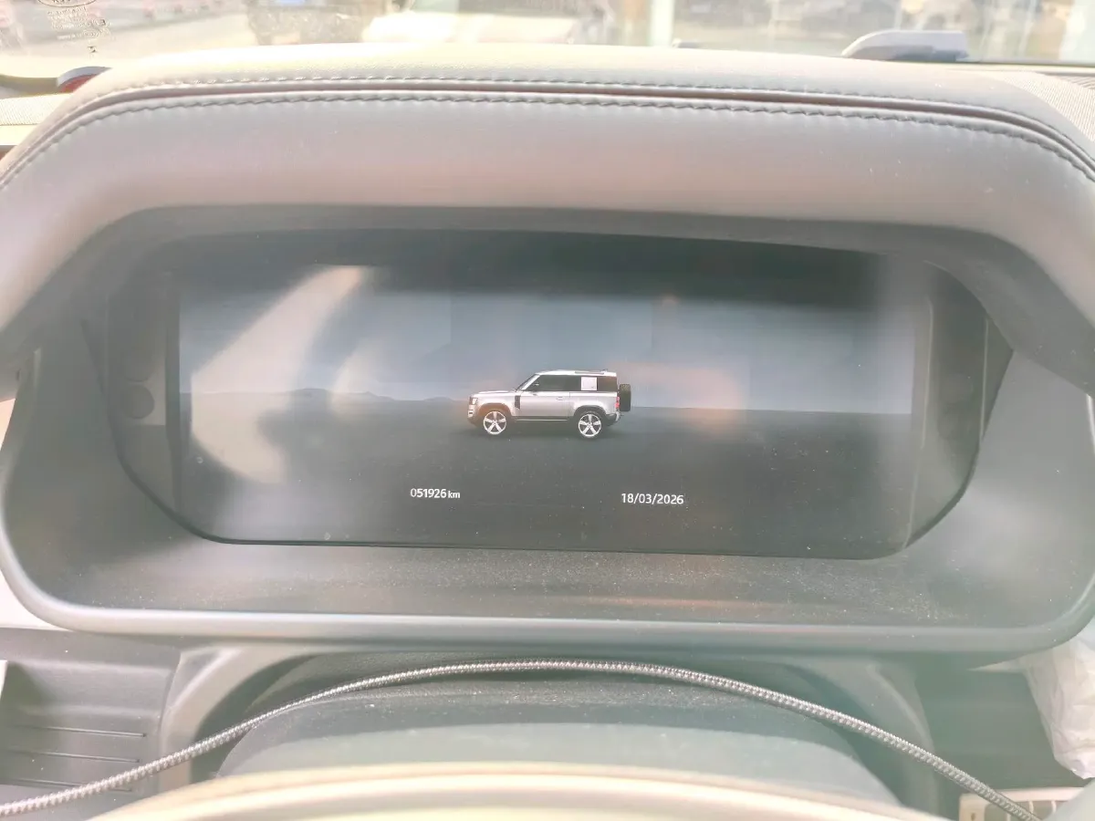 2023 Land Rover Defender 3.0T 400HP L6 8AT,autocango,china used car exporter,china ev exporter,chinese used car exporter,chinese used ev exporter