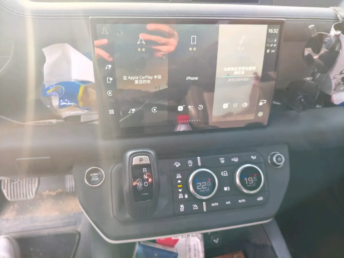 2023 Land Rover Defender 3.0T 400HP L6 8AT,autocango,china used car exporter,china ev exporter,chinese used car exporter,chinese used ev exporter