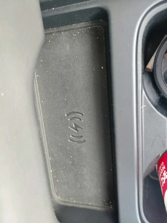 2023 Land Rover Defender 3.0T 400HP L6 8AT,autocango,china used car exporter,china ev exporter,chinese used car exporter,chinese used ev exporter