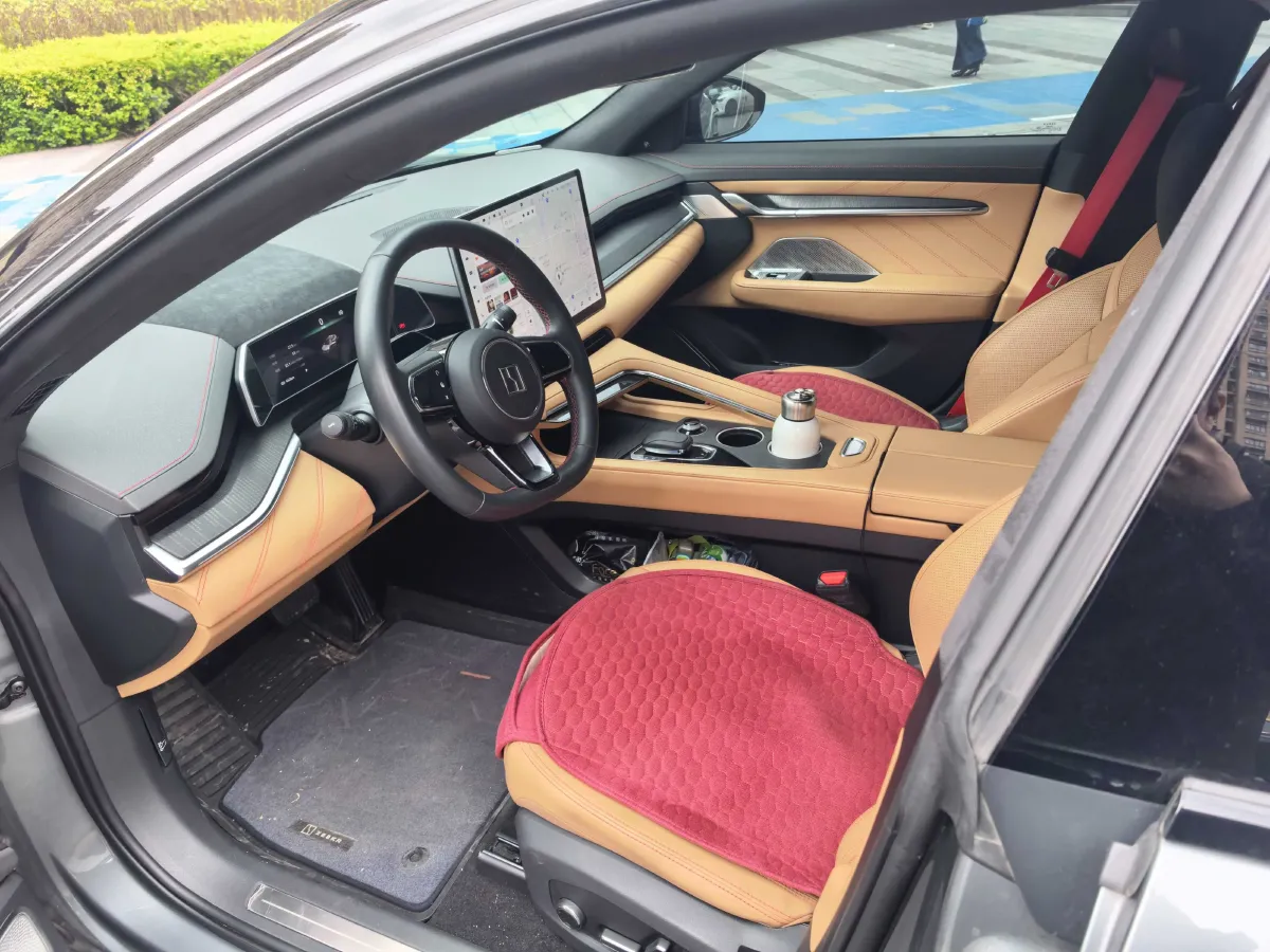 2023 Zeekr 001 BEV 86KWH,autocango,china used car exporter,china ev exporter,chinese used car exporter,chinese used ev exporter