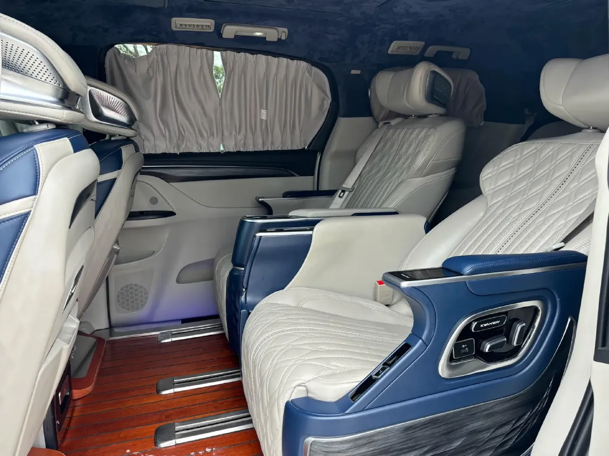 2021 Buick GL8 2.0T 237HP L4 9AT,autocango,china used car exporter,china ev exporter,chinese used car exporter,chinese used ev exporter