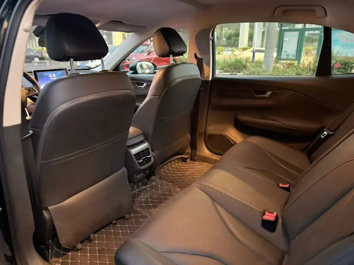 2022 HongQi E-QM5 BEV 54KWH,autocango,china used car exporter,china ev exporter,chinese used car exporter,chinese used ev exporter