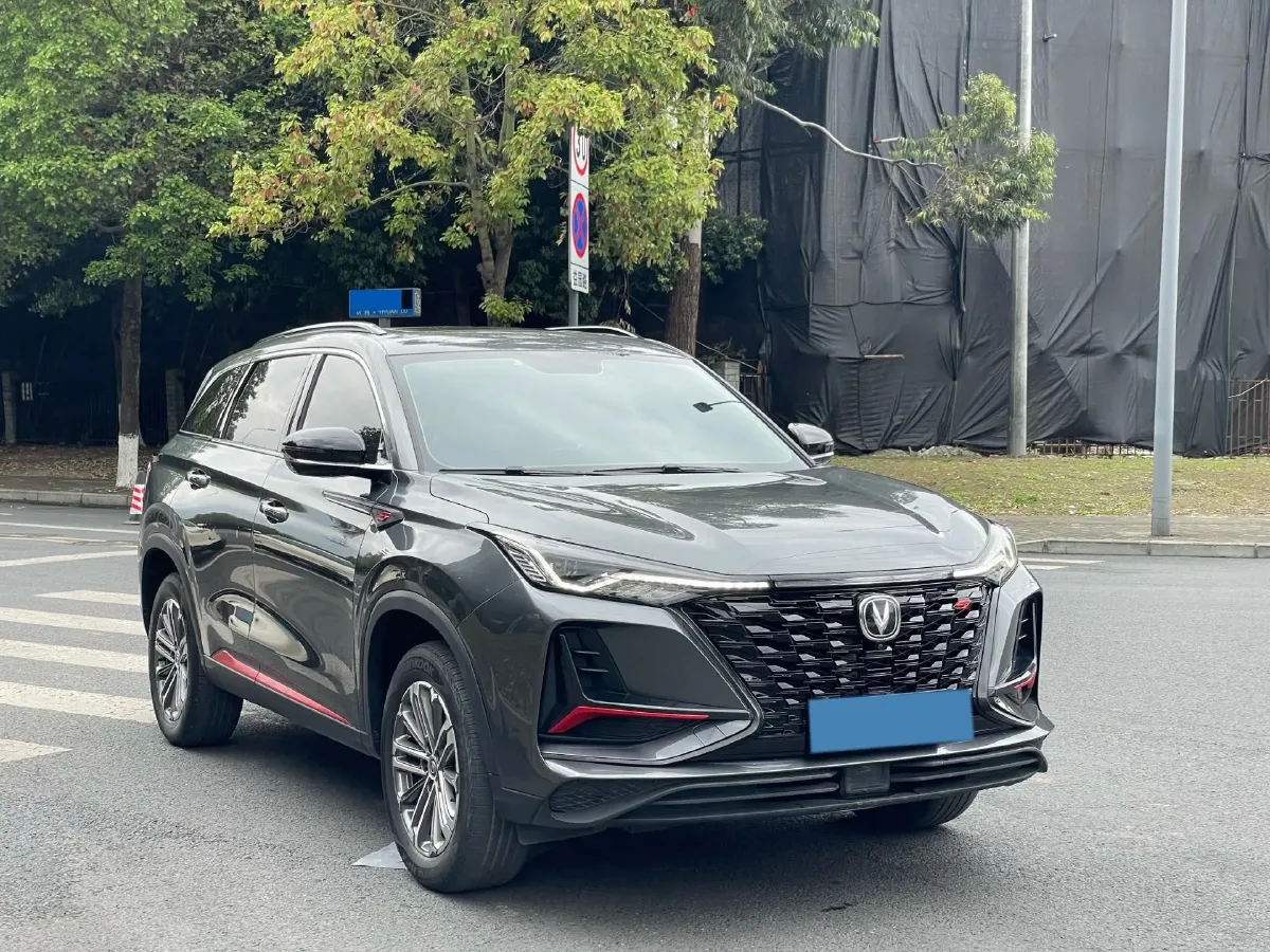 2022 ChangAn CS75 Plus 1.5T 178HP L4 6AT,autocango,china used car exporter,china ev exporter,chinese used car exporter,chinese used ev exporter