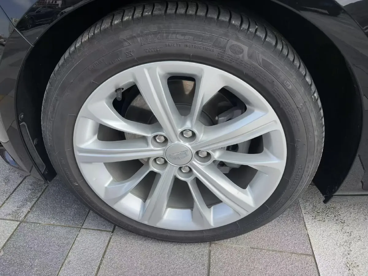 2024 Cadillac CT5 2.0T 237HP L4 10AT,autocango,china used car exporter,china ev exporter,chinese used car exporter,chinese used ev exporter