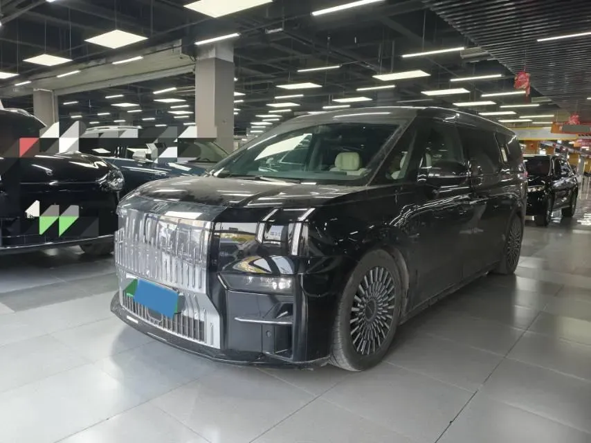 2022 Zeekr 009 BEV 116KWH,autocango,china used car exporter,china ev exporter,chinese used car exporter,chinese used ev exporter