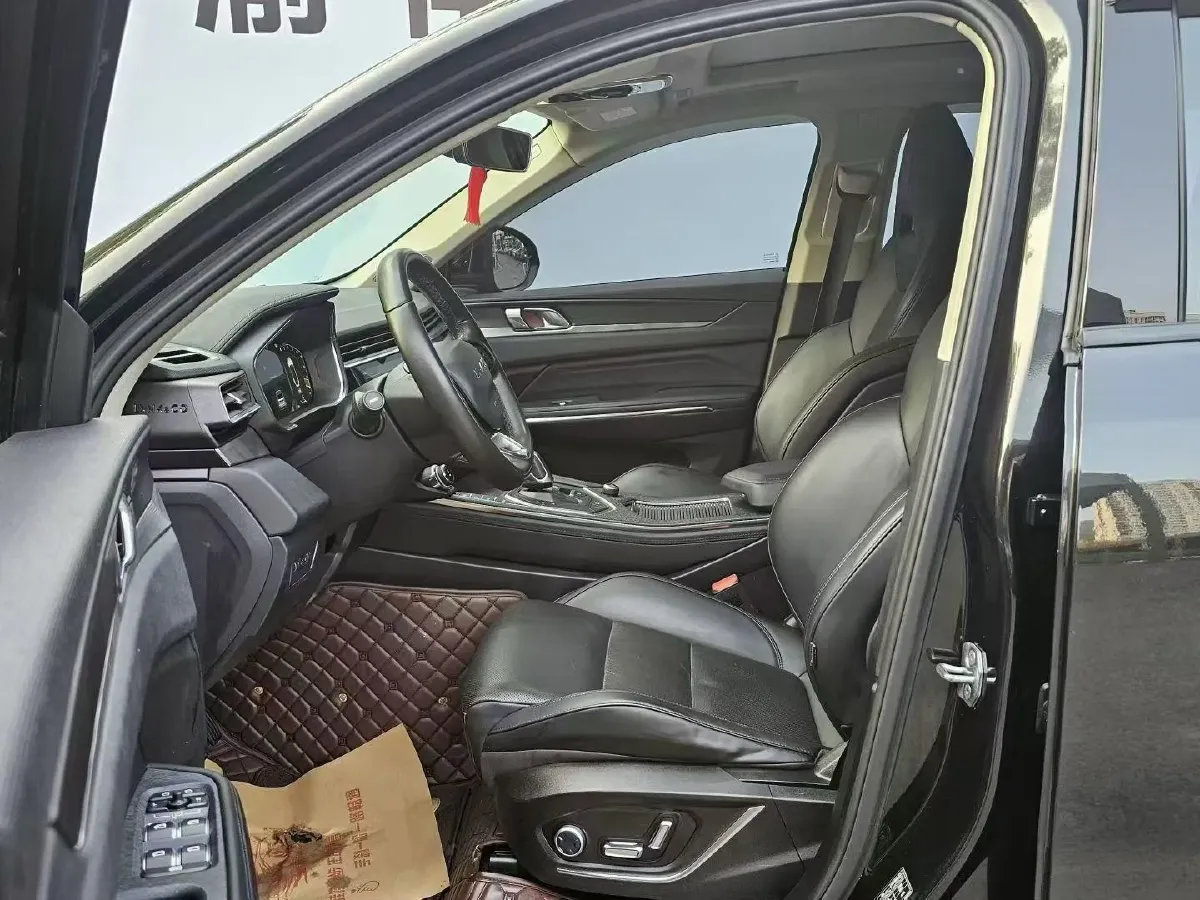 2021 LYNK&CO 01 2.0T 218HP L4 8AT,autocango,china used car exporter,china ev exporter,chinese used car exporter,chinese used ev exporter