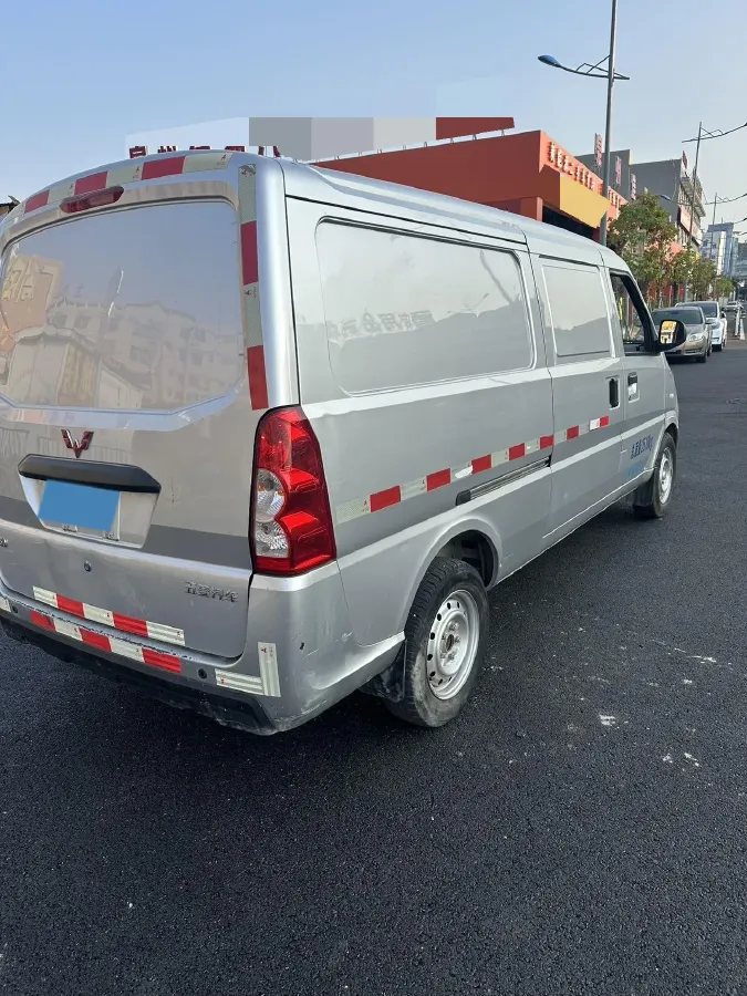 2021 WuLing EV50 BEV 43.2KWH,autocango,china used car exporter,china ev exporter,chinese used car exporter,chinese used ev exporter