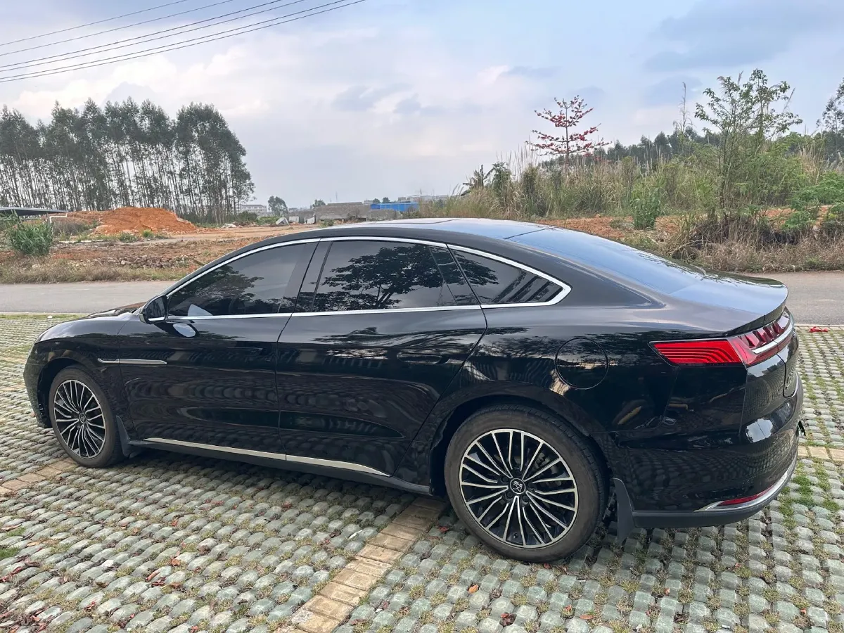 2020 WEY VV7 2.0T 227HP L4 7DCT PHEV,autocango,china used car exporter,china ev exporter,chinese used car exporter,chinese used ev exporter