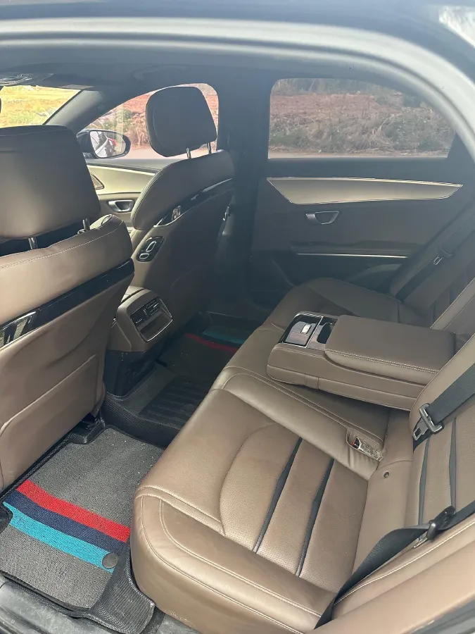 2020 WEY VV7 2.0T 227HP L4 7DCT PHEV,autocango,china used car exporter,china ev exporter,chinese used car exporter,chinese used ev exporter