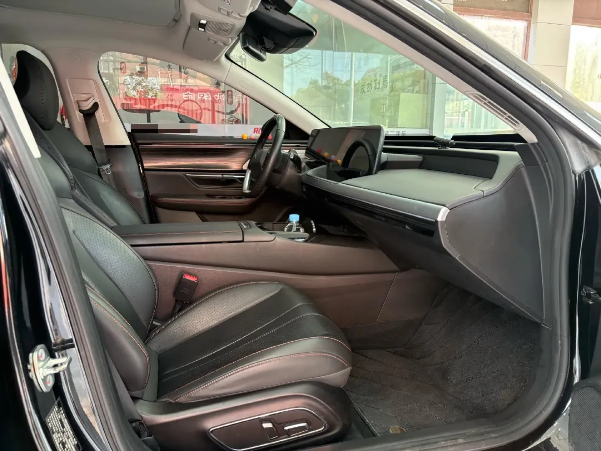 2022 Xpeng P7 BEV 60.2KWH,autocango,china used car exporter,china ev exporter,chinese used car exporter,chinese used ev exporter