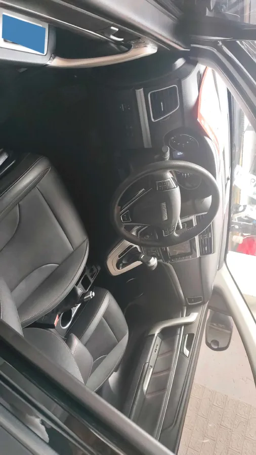 2019 Haval M6 1.5T 150HP L4 7DCT,autocango,china used car exporter,china ev exporter,chinese used car exporter,chinese used ev exporter