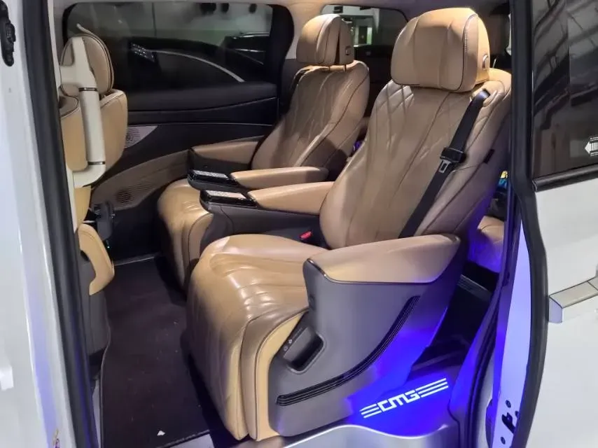 2022 HongQi HS7 3.0T 337HP V6 8AT,autocango,china used car exporter,china ev exporter,chinese used car exporter,chinese used ev exporter