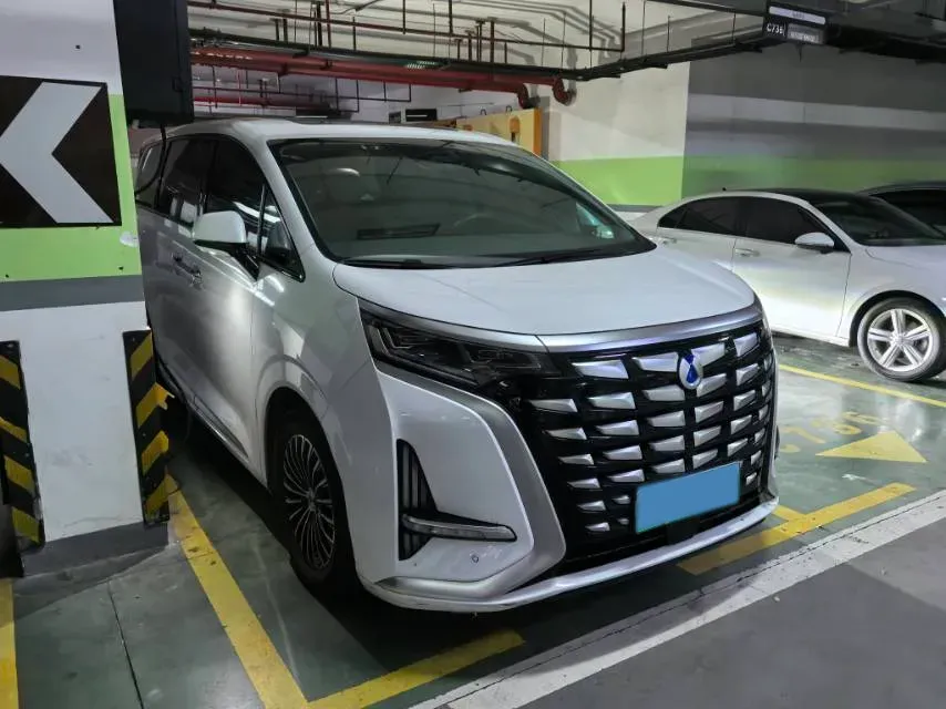 2022 HongQi HS7 3.0T 337HP V6 8AT,autocango,china used car exporter,china ev exporter,chinese used car exporter,chinese used ev exporter