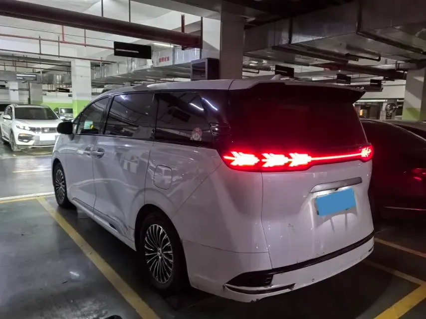 2022 HongQi HS7 3.0T 337HP V6 8AT,autocango,china used car exporter,china ev exporter,chinese used car exporter,chinese used ev exporter