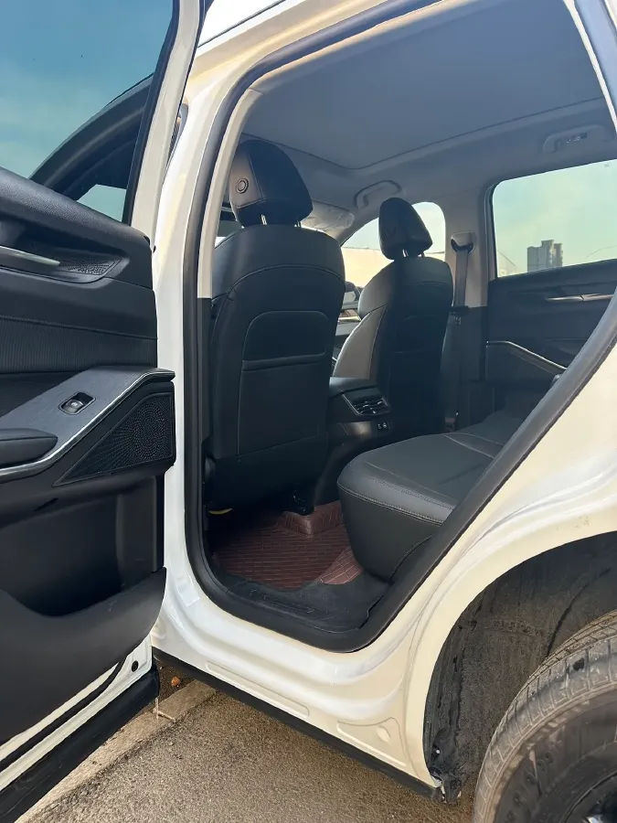 2024 Haval H6 1.5T 184HP L4 7DCT,autocango,china used car exporter,china ev exporter,chinese used car exporter,chinese used ev exporter