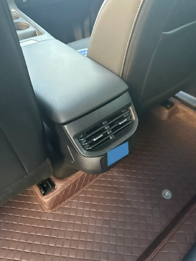 2024 Haval H6 1.5T 184HP L4 7DCT,autocango,china used car exporter,china ev exporter,chinese used car exporter,chinese used ev exporter