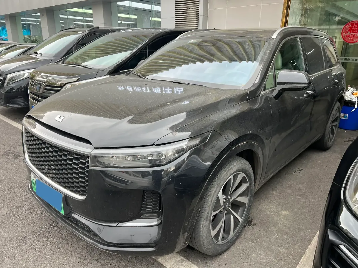 2021 Li ONE Range Extended 131HP REEV 40.5KWH,autocango,china used car exporter,china ev exporter,chinese used car exporter,chinese used ev exporter