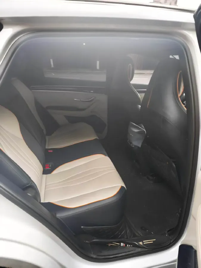 2022 Hyundai Tucson 2.0L 150HP L4 6AT Hybrid,autocango,china used car exporter,china ev exporter,chinese used car exporter,chinese used ev exporter