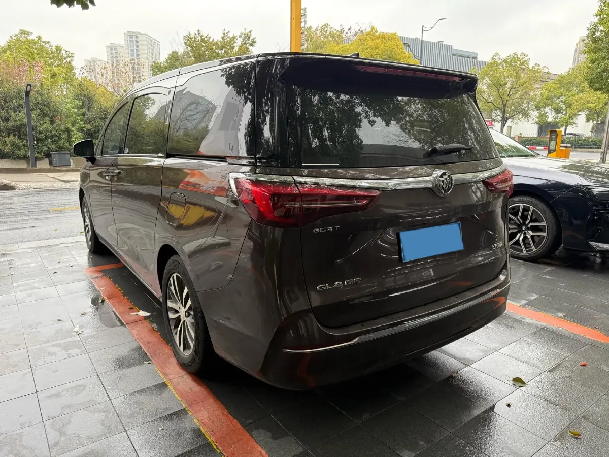 2021 Buick GL8 2.0T 237HP L4 9AT,autocango,china used car exporter,china ev exporter,chinese used car exporter,chinese used ev exporter