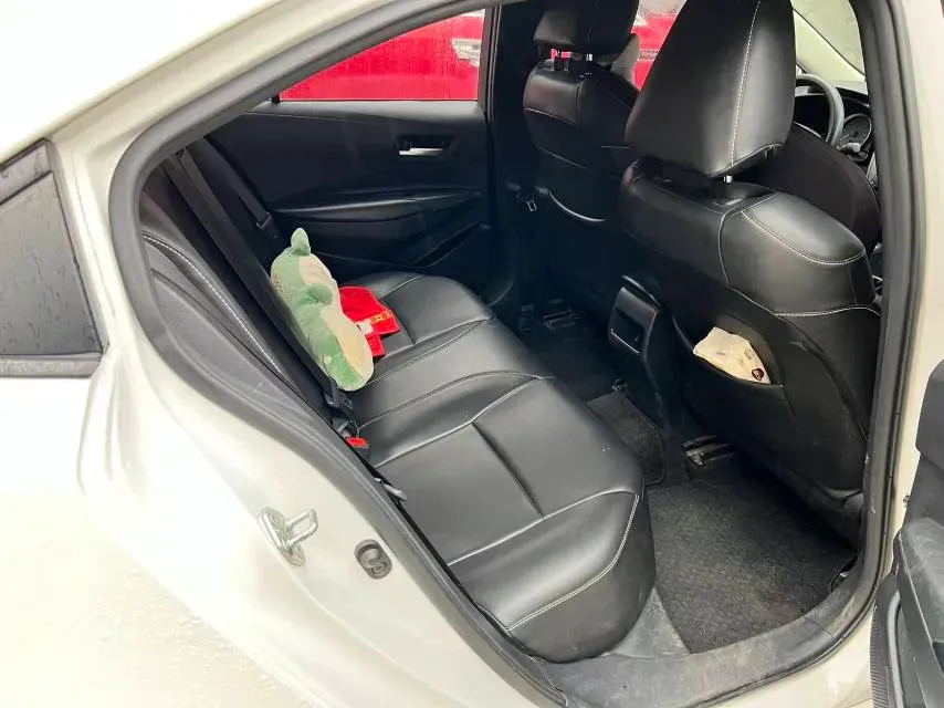 2021 Toyota Corolla 1.2T 116HP L4 CVT,autocango,china used car exporter,china ev exporter,chinese used car exporter,chinese used ev exporter