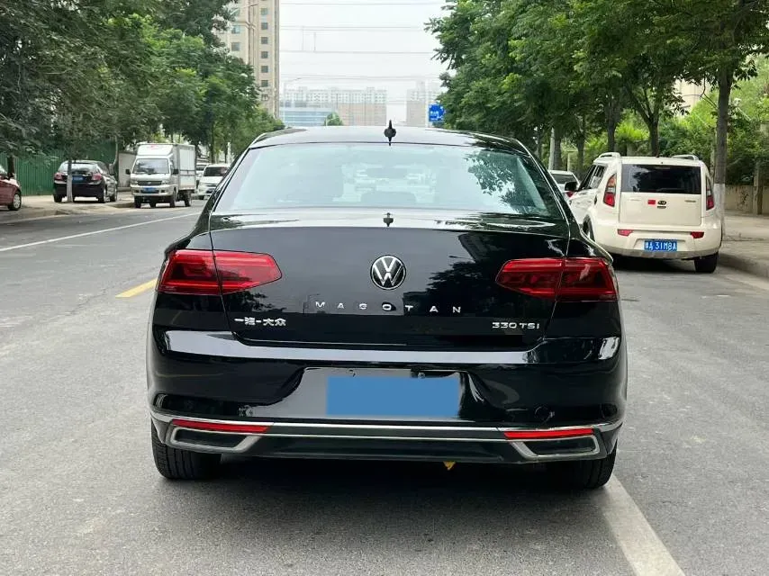 2020 Volkswagen Magotan 2.0T 186HP L4 7DCT,autocango,china used car exporter,china ev exporter,chinese used car exporter,chinese used ev exporter