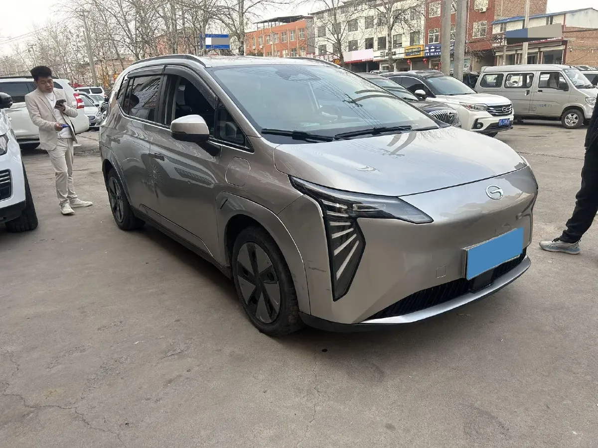 2023 MAXUS Interstellar 2.0T 143HP L4 6AT,autocango,china used car exporter,china ev exporter,chinese used car exporter,chinese used ev exporter