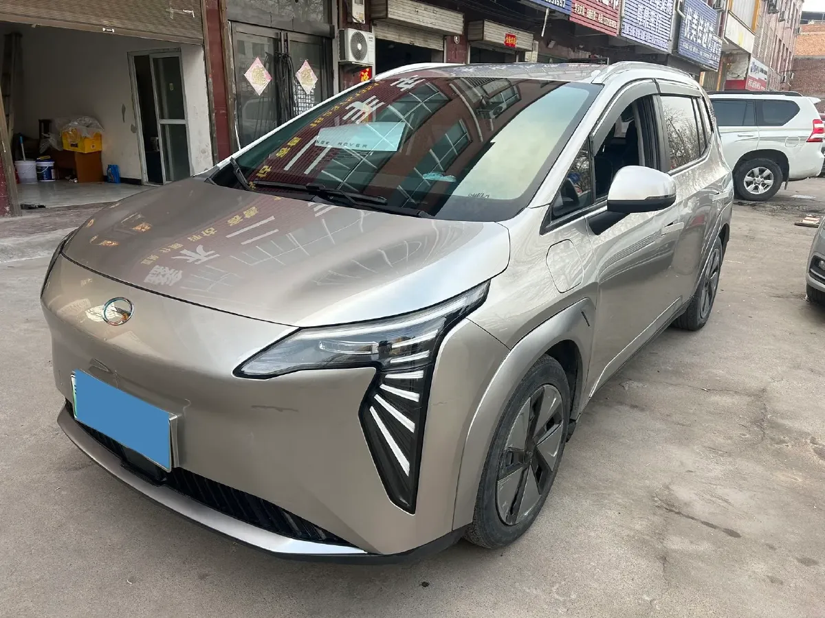 2023 MAXUS Interstellar 2.0T 143HP L4 6AT,autocango,china used car exporter,china ev exporter,chinese used car exporter,chinese used ev exporter