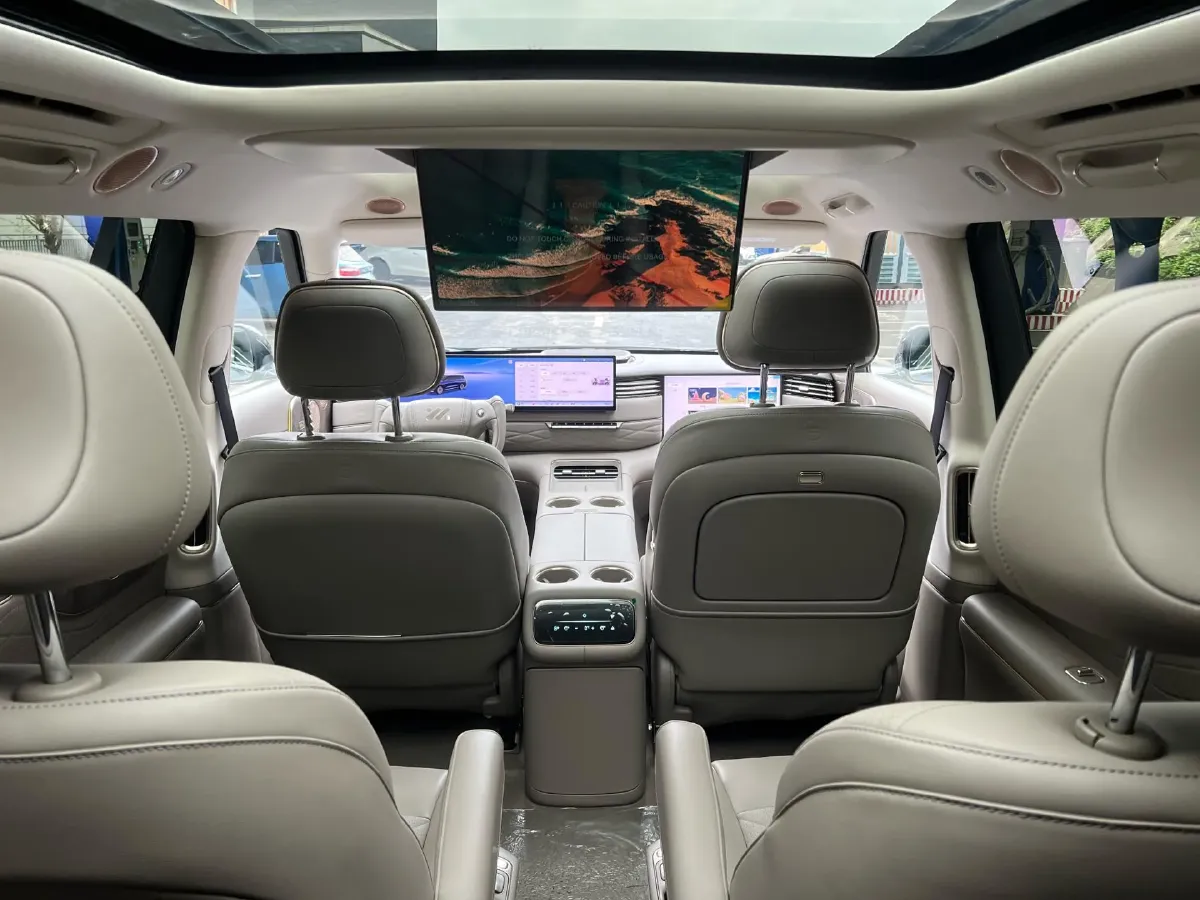 2026 IM LS9 REEV 155HP REEV,autocango,china used car exporter,china ev exporter,chinese used car exporter,chinese used ev exporter