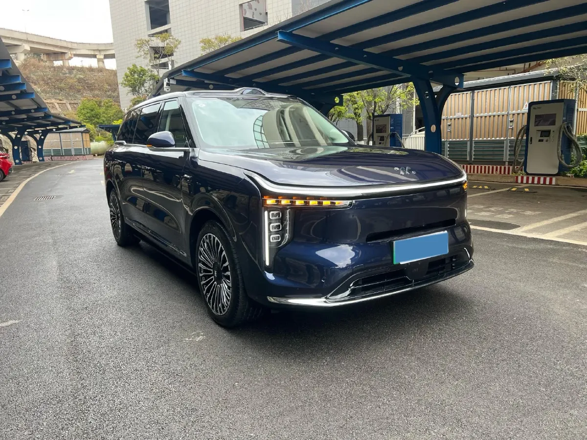 2026 IM LS9 REEV 155HP REEV,autocango,china used car exporter,china ev exporter,chinese used car exporter,chinese used ev exporter