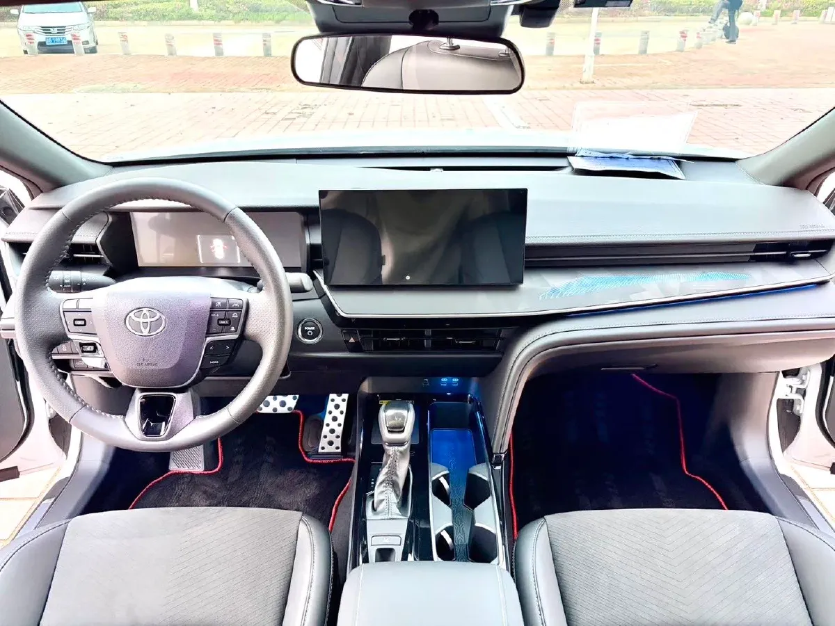 2026 Toyota Camry 2.0L 152HP L4 E-CVT Hybrid,autocango,china used car exporter,china ev exporter,chinese used car exporter,chinese used ev exporter