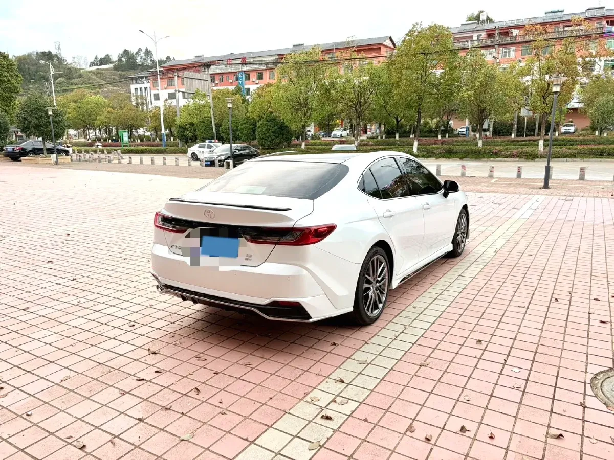2026 Toyota Camry 2.0L 152HP L4 E-CVT Hybrid,autocango,china used car exporter,china ev exporter,chinese used car exporter,chinese used ev exporter