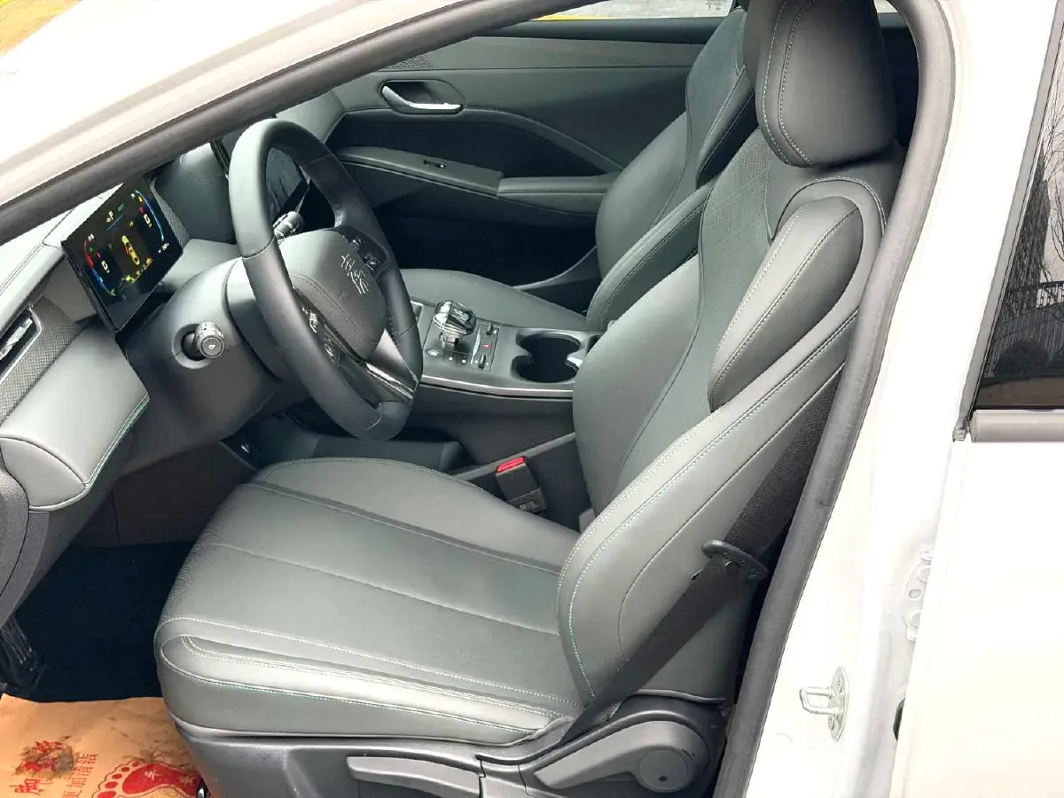 2025 BYD Qin Plus 1.5L 101HP L4 E-CVT PHEV 7.68KWH,autocango,china used car exporter,china ev exporter,chinese used car exporter,chinese used ev exporter