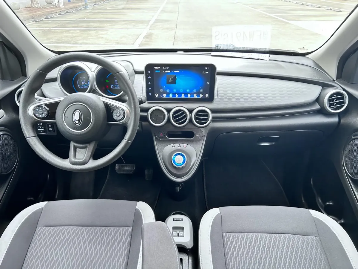 2022 Ora BlackCat BEV 30.3KWH,autocango,china used car exporter,china ev exporter,chinese used car exporter,chinese used ev exporter