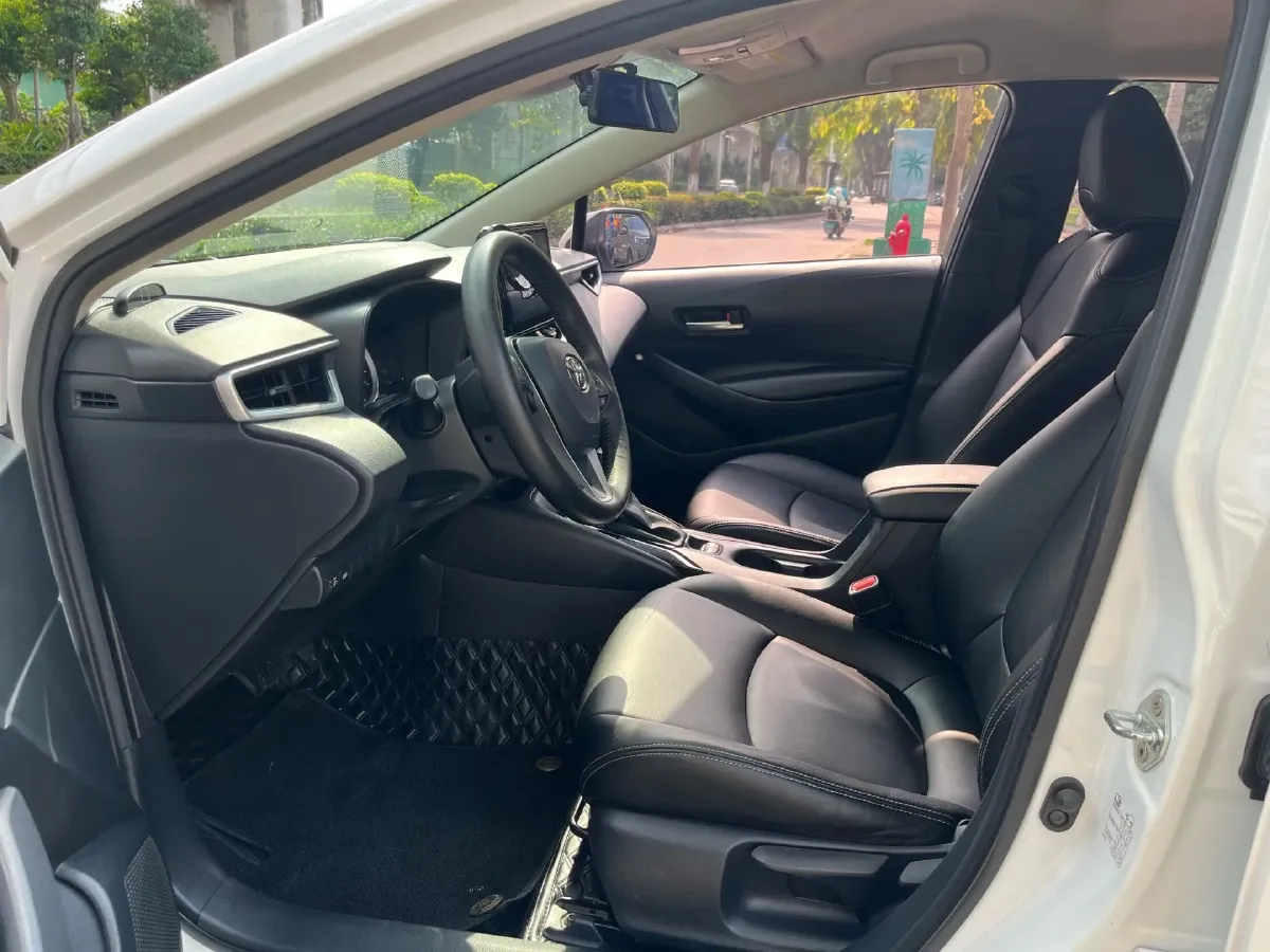 2019 Toyota Corolla 1.2T 116HP L4 CVT,autocango,china used car exporter,china ev exporter,chinese used car exporter,chinese used ev exporter