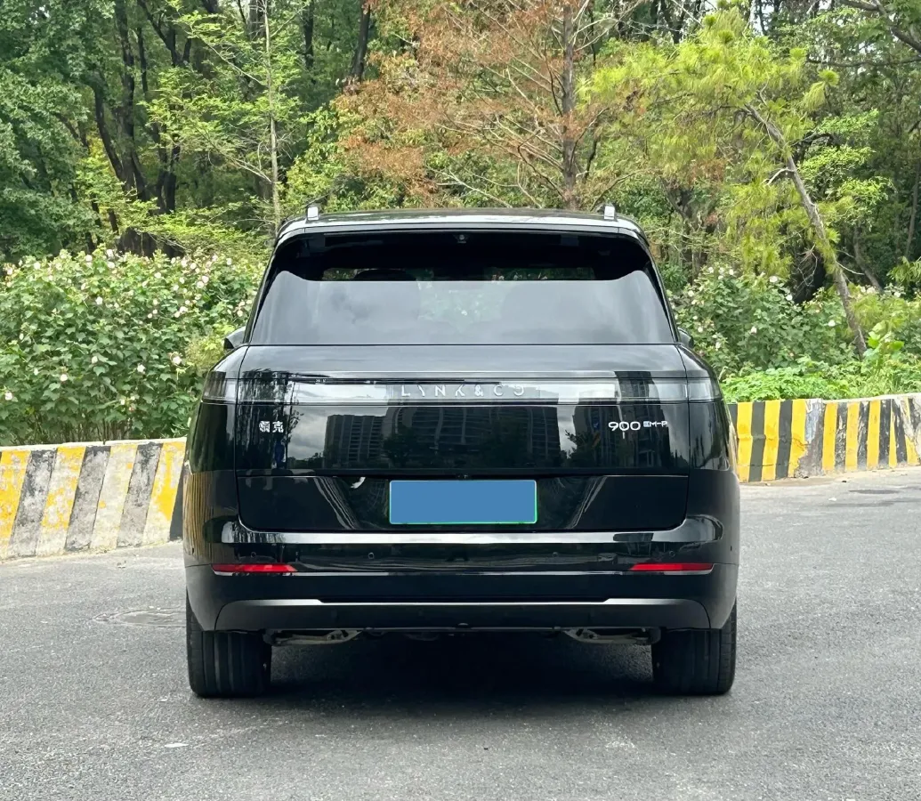 2025 LYNK&CO 900 1.5T 190HP L4 3DHT PHEV 43.3KWH,autocango,china used car exporter,china ev exporter,chinese used car exporter,chinese used ev exporter