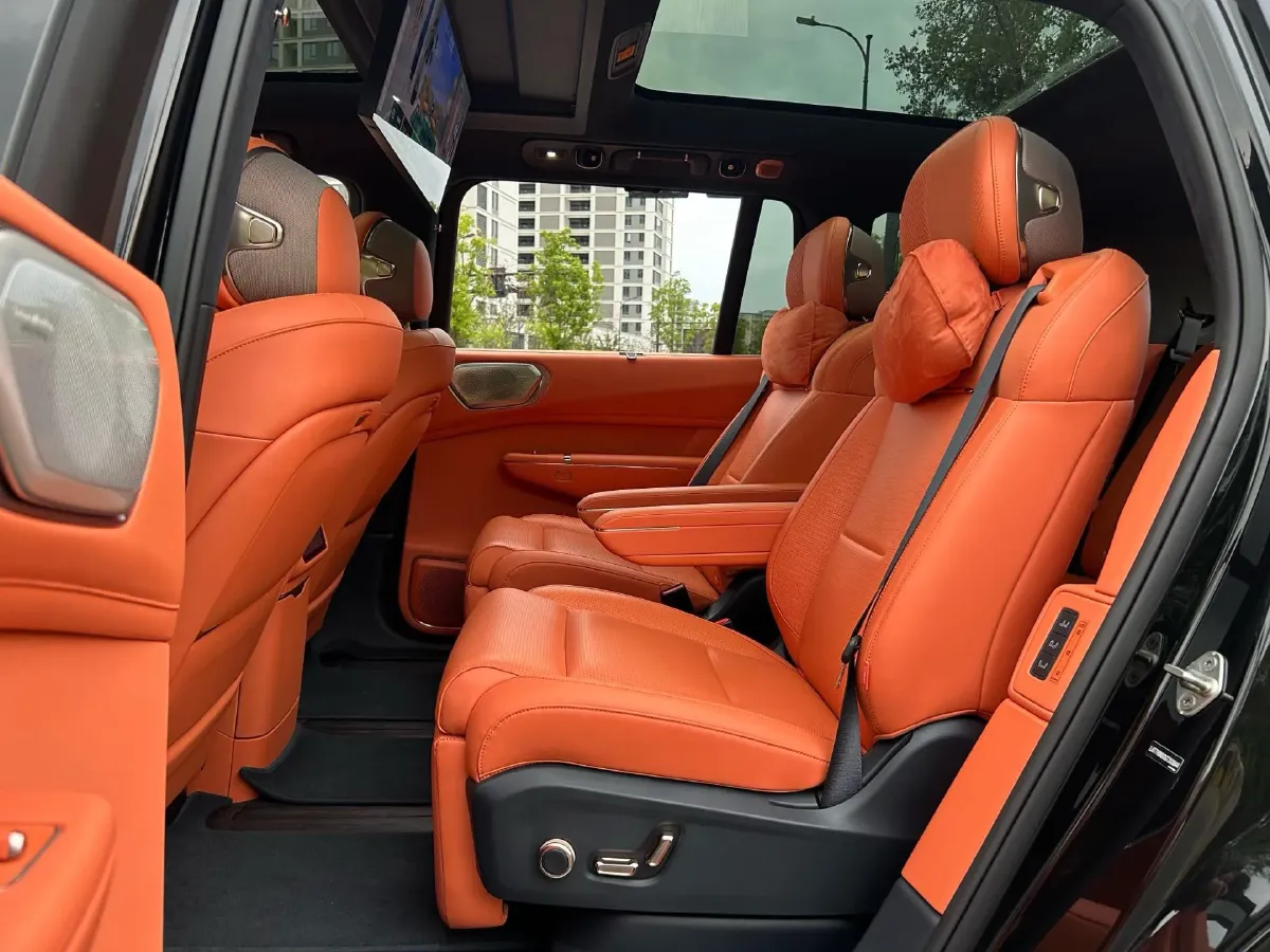 2025 LYNK&CO 900 1.5T 190HP L4 3DHT PHEV 43.3KWH,autocango,china used car exporter,china ev exporter,chinese used car exporter,chinese used ev exporter