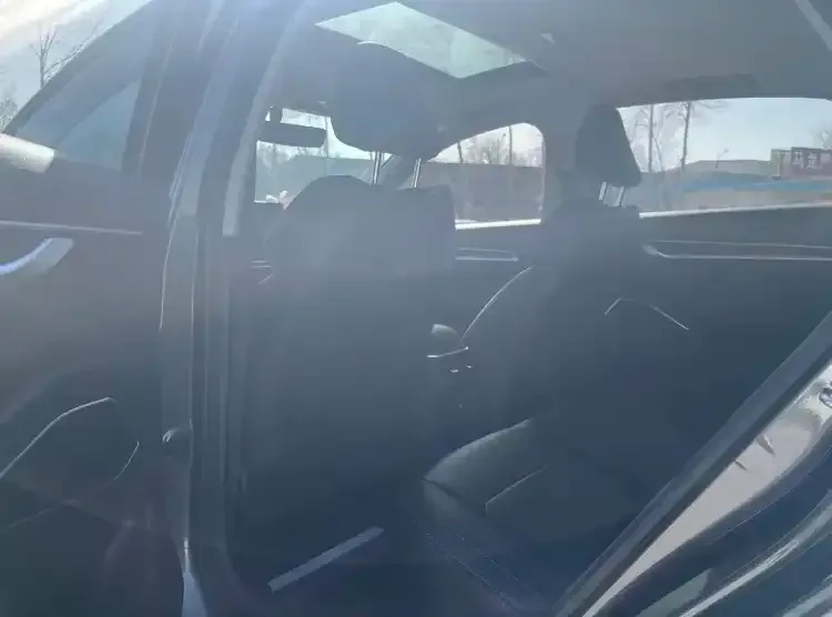 2022 Geely Emgrand 1.5L 114HP L4 CVT,autocango,china used car exporter,china ev exporter,chinese used car exporter,chinese used ev exporter