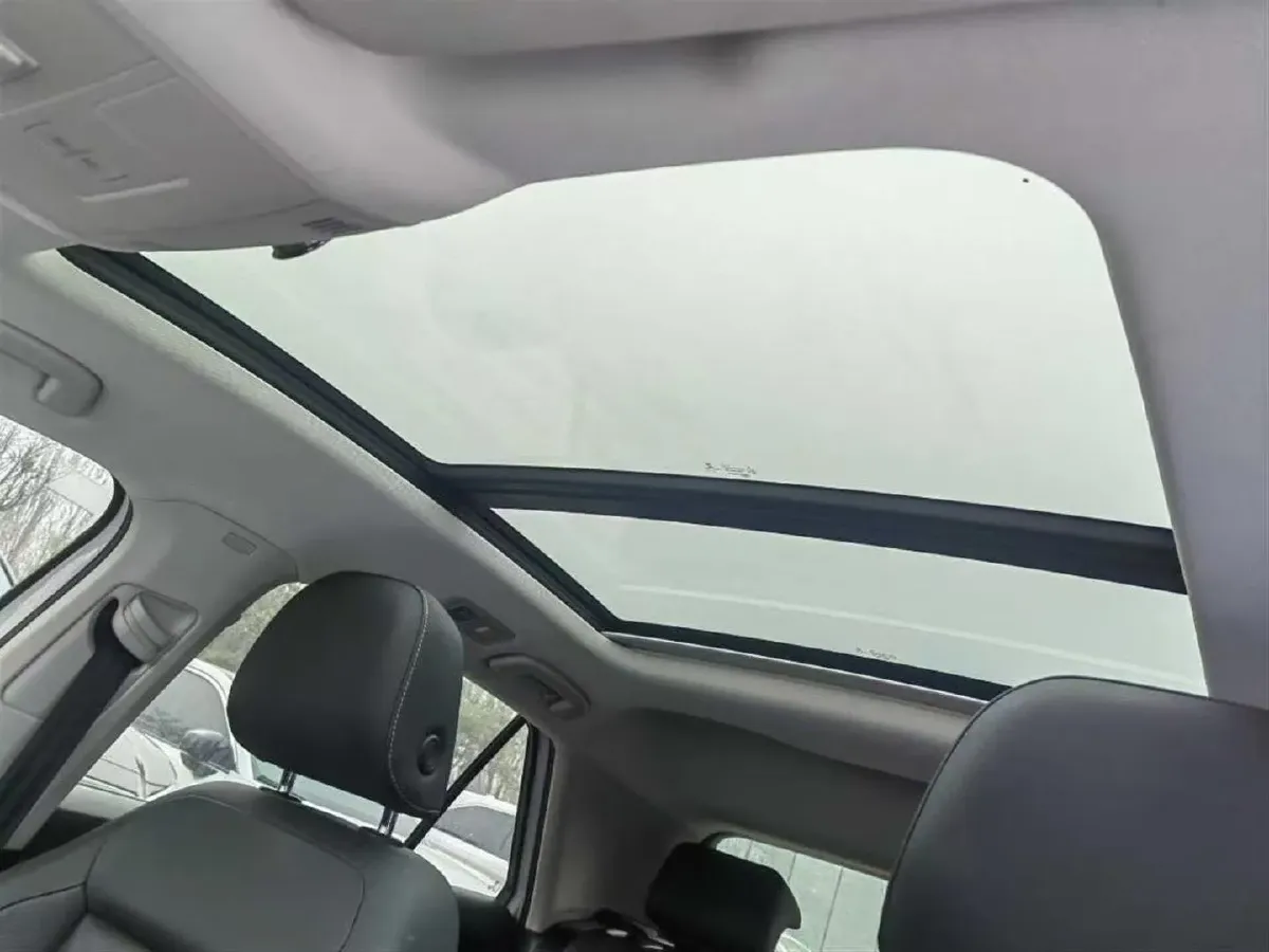 2021 Volkswagen T-Roc 1.4T 150HP L4 7DCT,autocango,china used car exporter,china ev exporter,chinese used car exporter,chinese used ev exporter