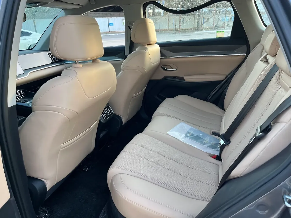 2025 BYD Song Pro 1.5L 101HP L4 E-CVT PHEV 12.9KWH,autocango,china used car exporter,china ev exporter,chinese used car exporter,chinese used ev exporter