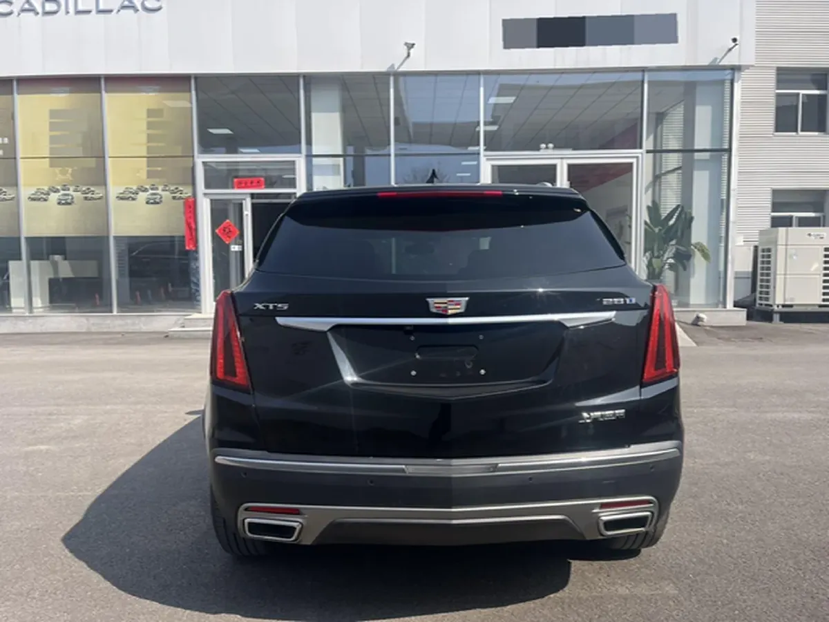 2024 Cadillac XT5 2.0T 237HP L4 9AT,autocango,china used car exporter,china ev exporter,chinese used car exporter,chinese used ev exporter