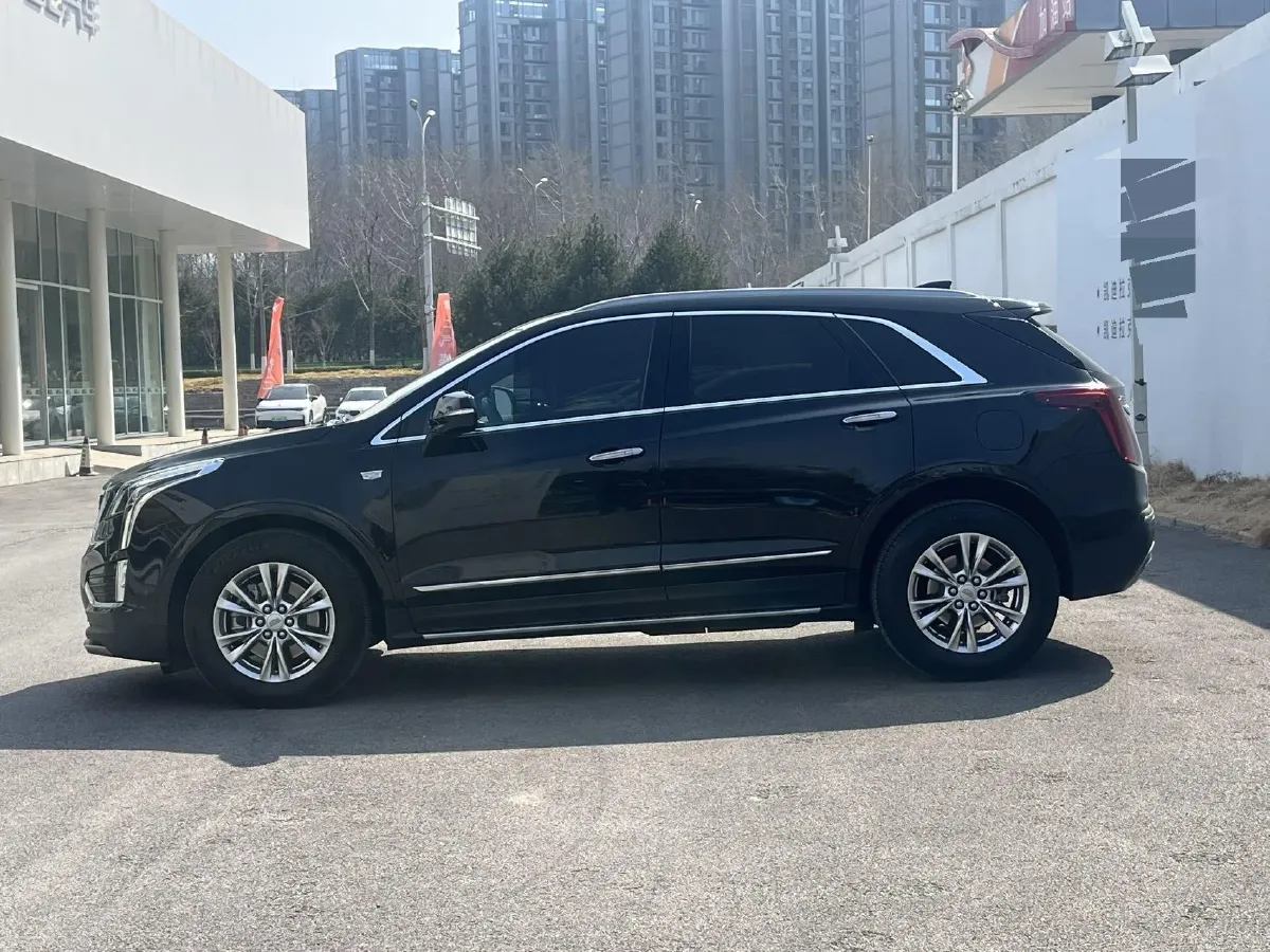 2024 Cadillac XT5 2.0T 237HP L4 9AT,autocango,china used car exporter,china ev exporter,chinese used car exporter,chinese used ev exporter