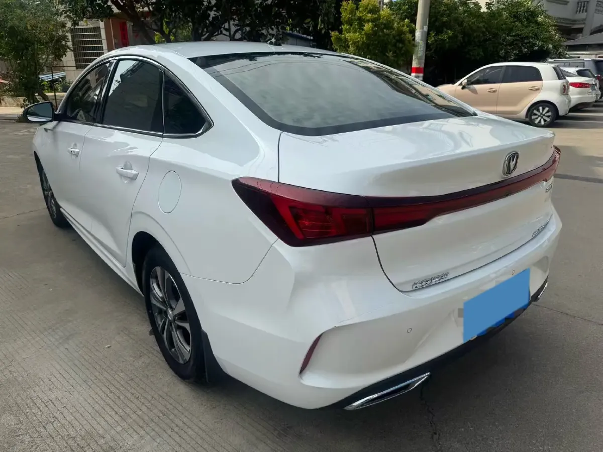 2022 ChangAn Eado 1.4T 160HP L4 7DCT,autocango,china used car exporter,china ev exporter,chinese used car exporter,chinese used ev exporter