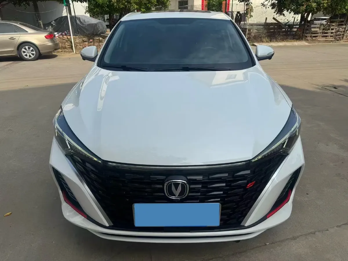 2022 ChangAn Eado 1.4T 160HP L4 7DCT,autocango,china used car exporter,china ev exporter,chinese used car exporter,chinese used ev exporter
