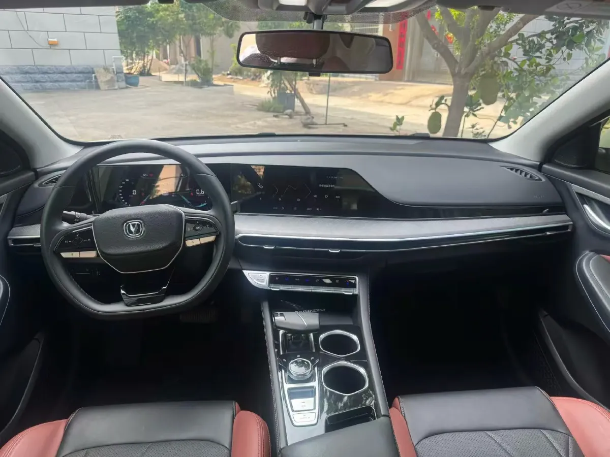 2022 ChangAn Eado 1.4T 160HP L4 7DCT,autocango,china used car exporter,china ev exporter,chinese used car exporter,chinese used ev exporter